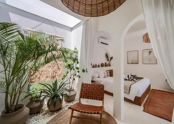 Heiwa - Tropical Meets Mediterranean, 2br * Canggu (Bali)