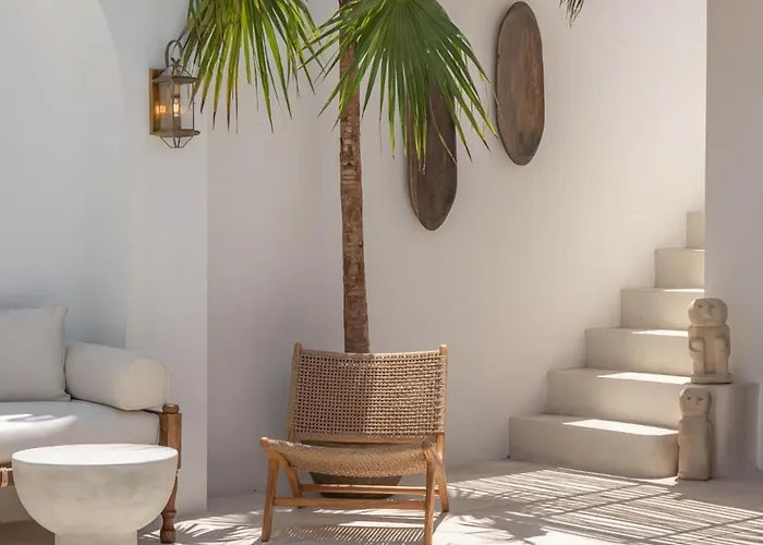 Heiwa - Tropical Meets Mediterranean, 2br Villa